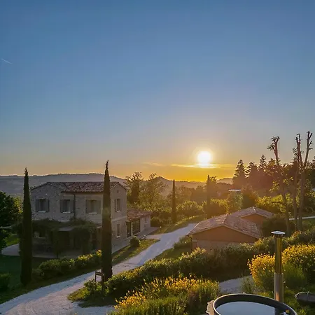 Corbaia Relais Santa Lucia di Roversano